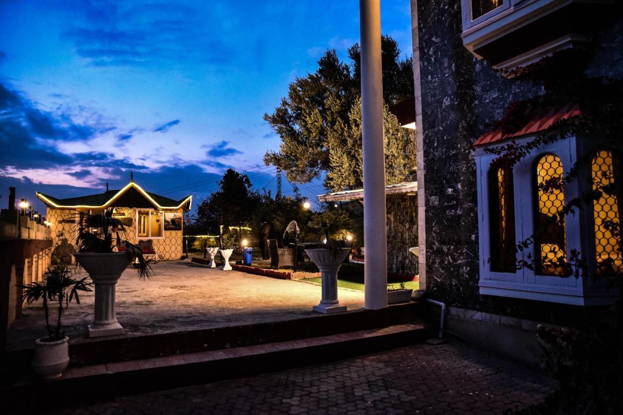 Republika Central Mansehra Dış mekan fotoğraf